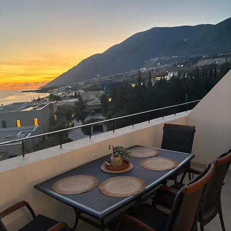 Drymades Santorini Sunset Appartamento Dhërmi